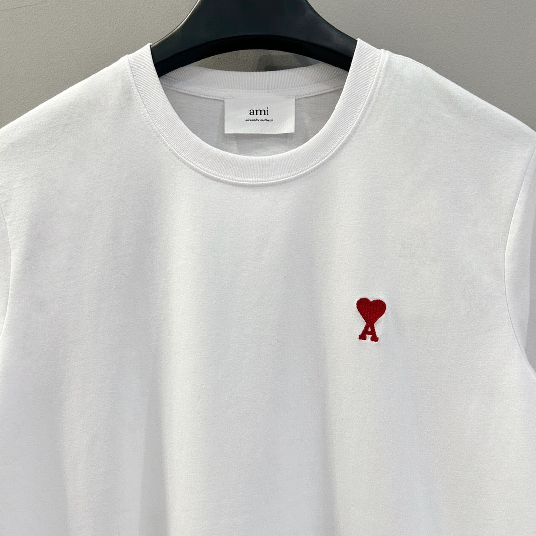 White and Black T-shirt - FashionHype.xyz