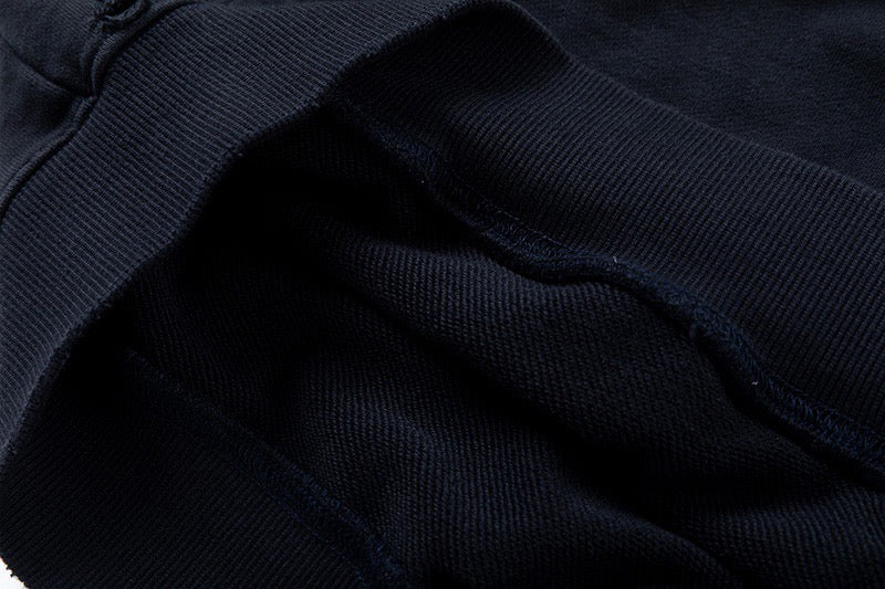 Schwarzer Hoodie