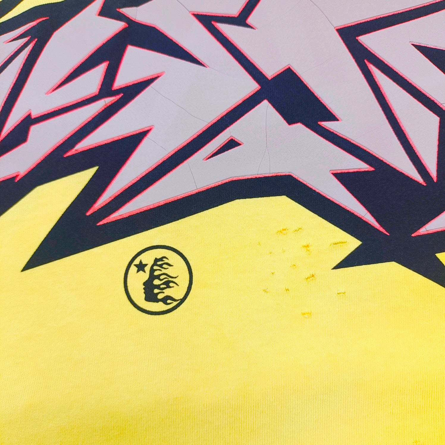Gelbes T-Shirt