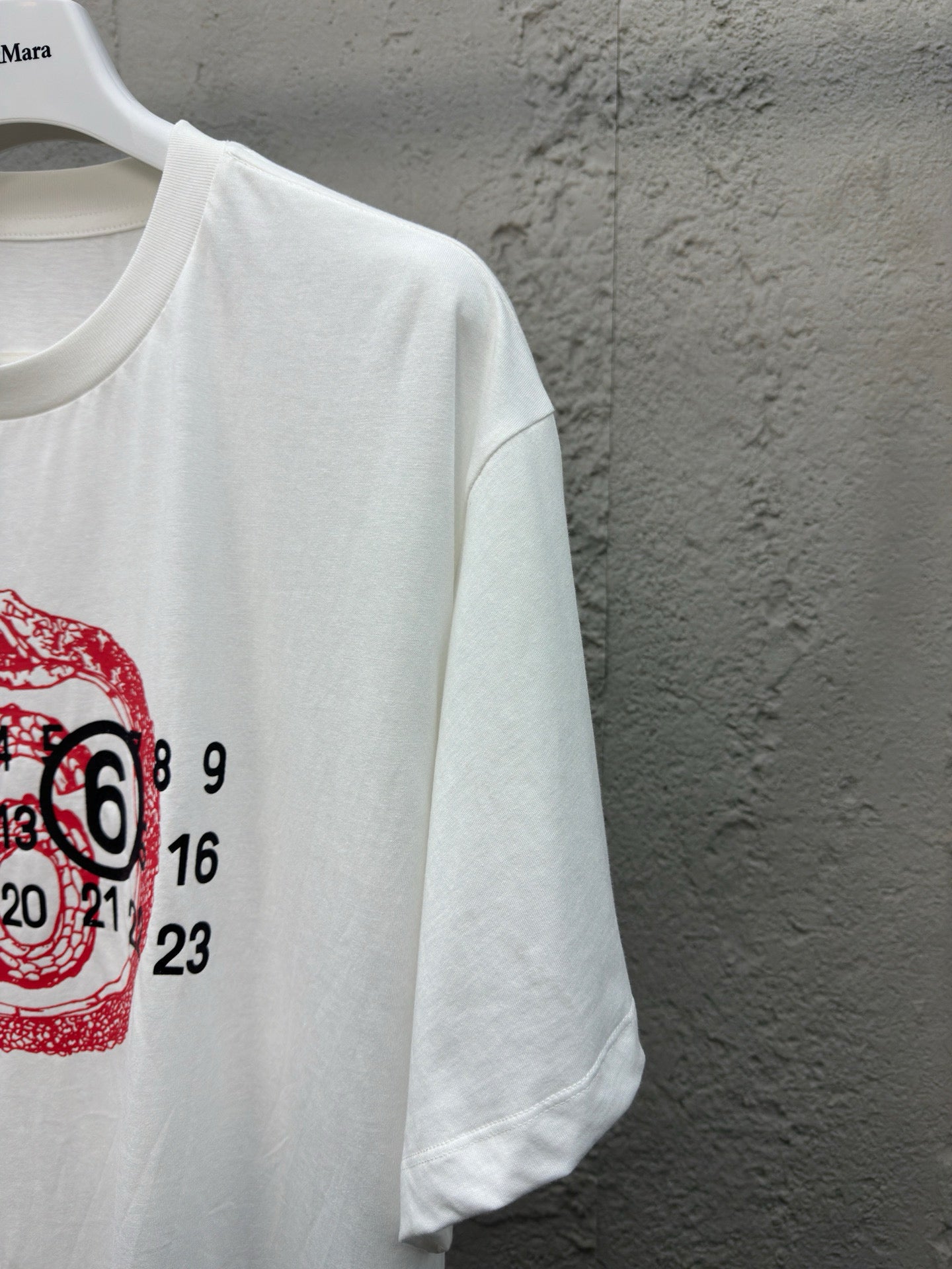 White T-Shirt - FashionHype.xyz