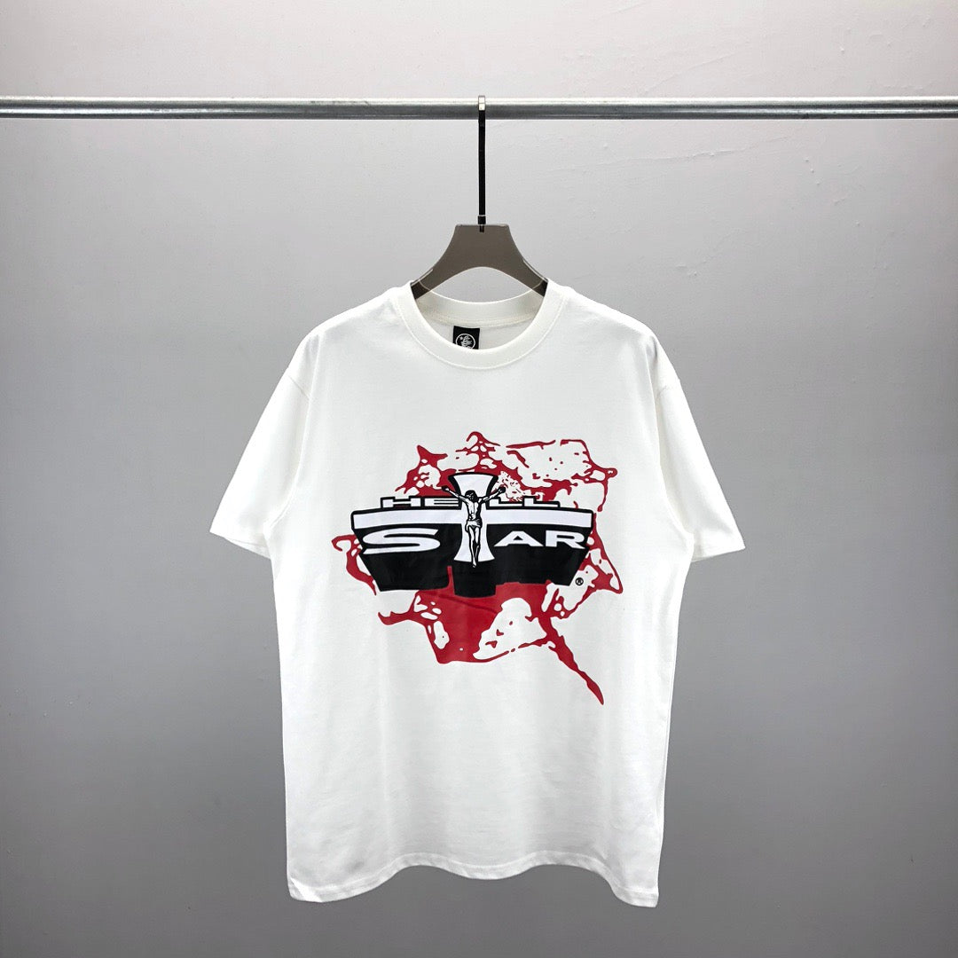 Schwarzes, weißes und gelbes T-Shirt
