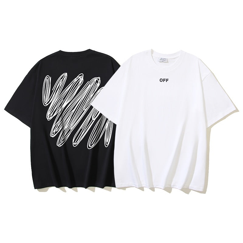 Schwarz-weißes T-Shirt