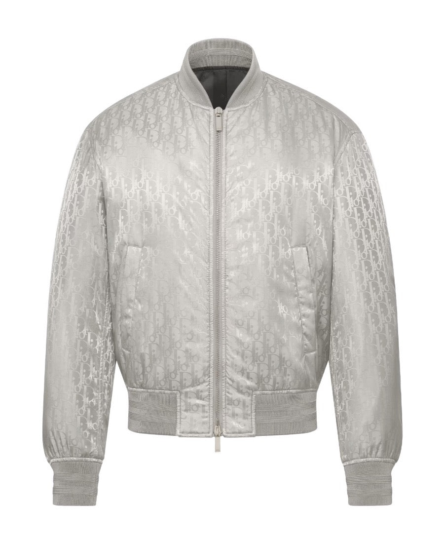 Weiße Jacke