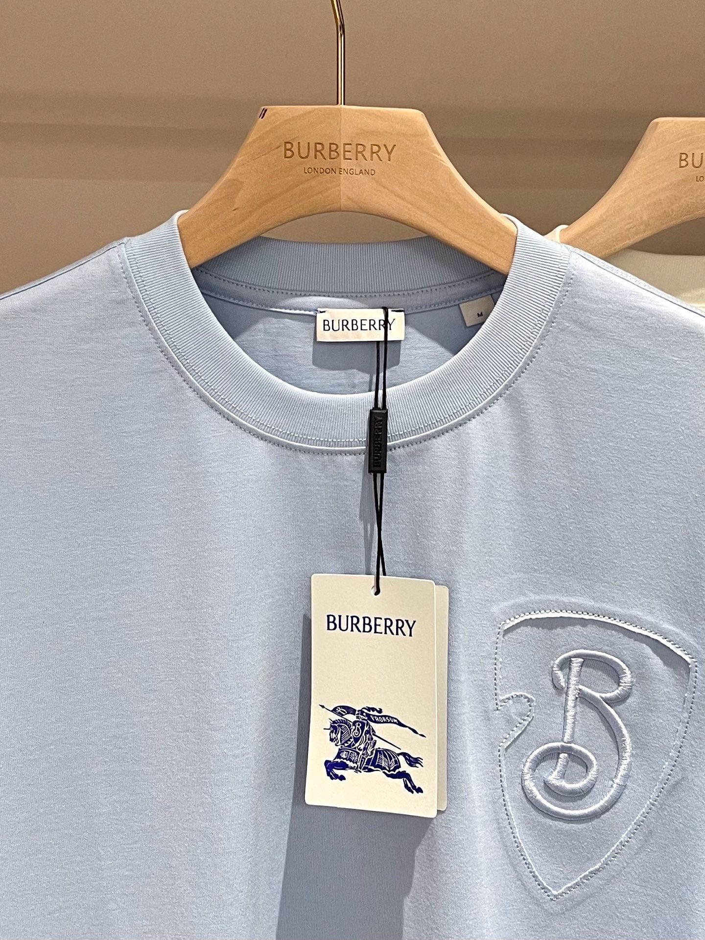 Mehrfarbiges T-Shirt