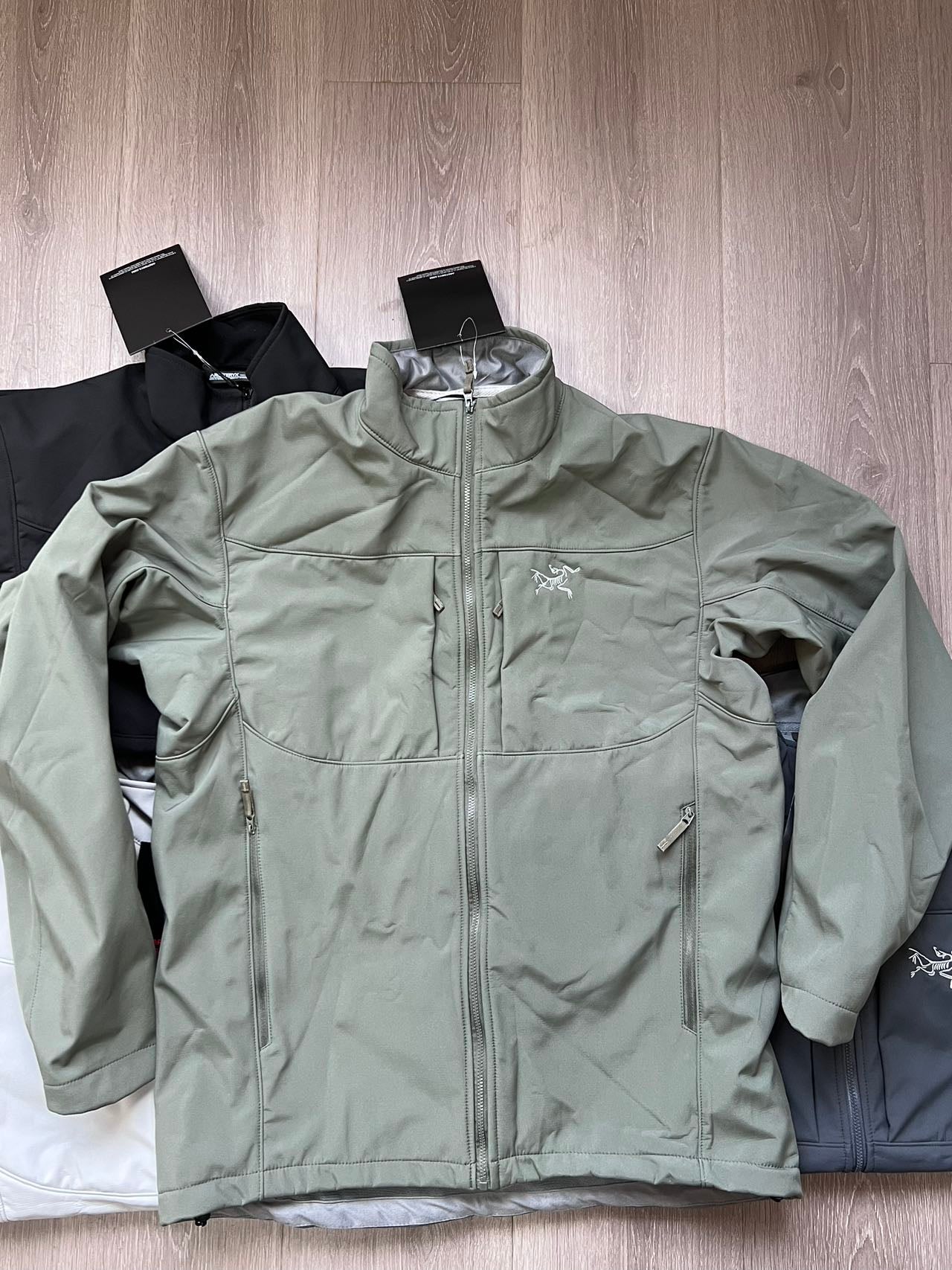 Mehrfarbige Jacke