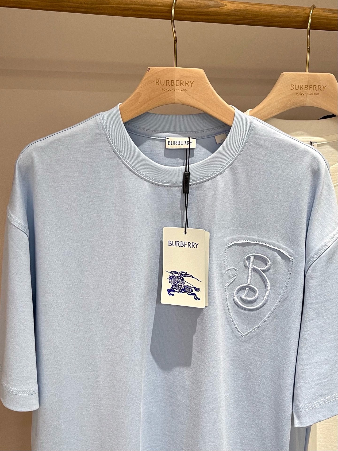 Mehrfarbiges T-Shirt