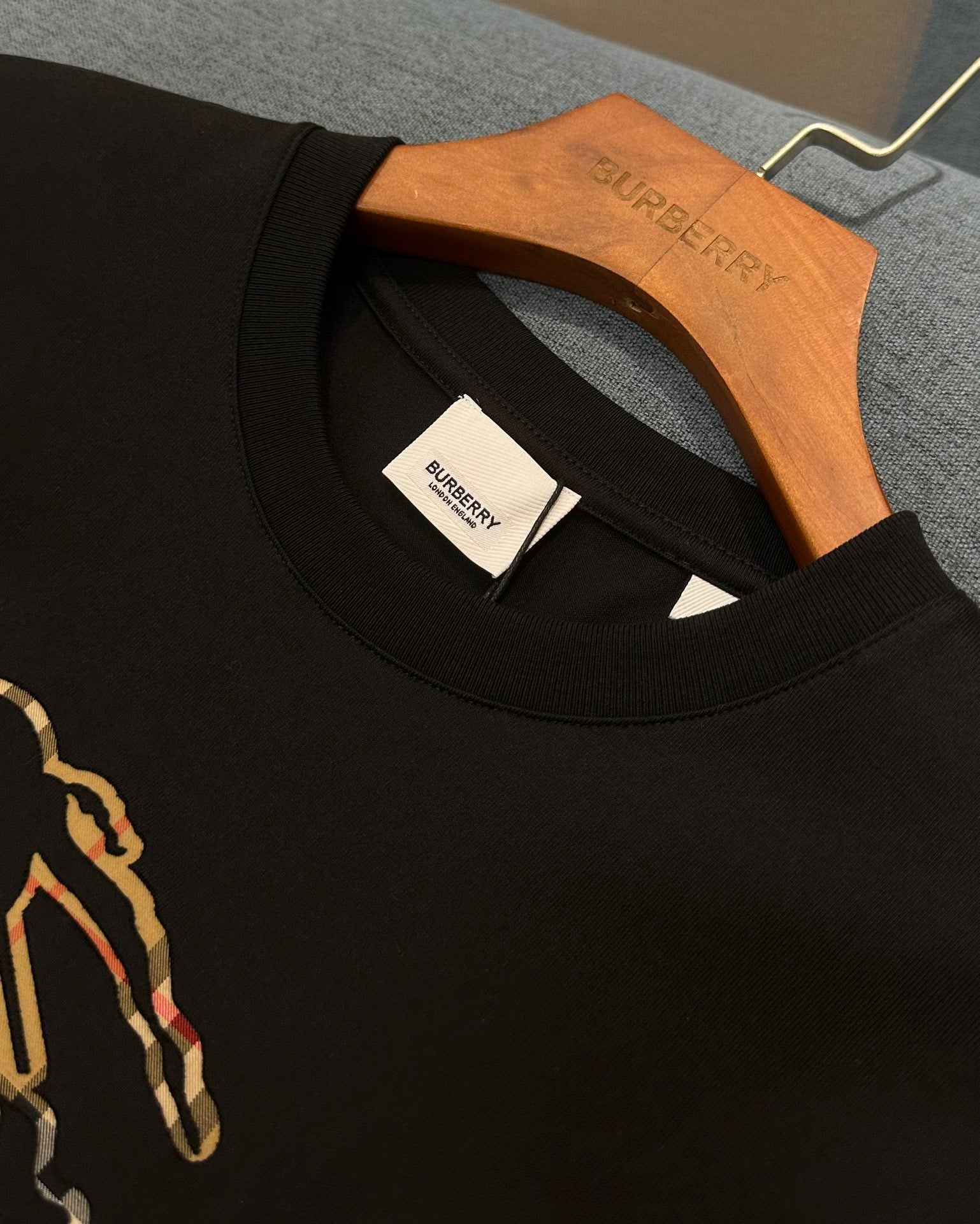 Black and Khaki T-shirt - FashionHype.xyz