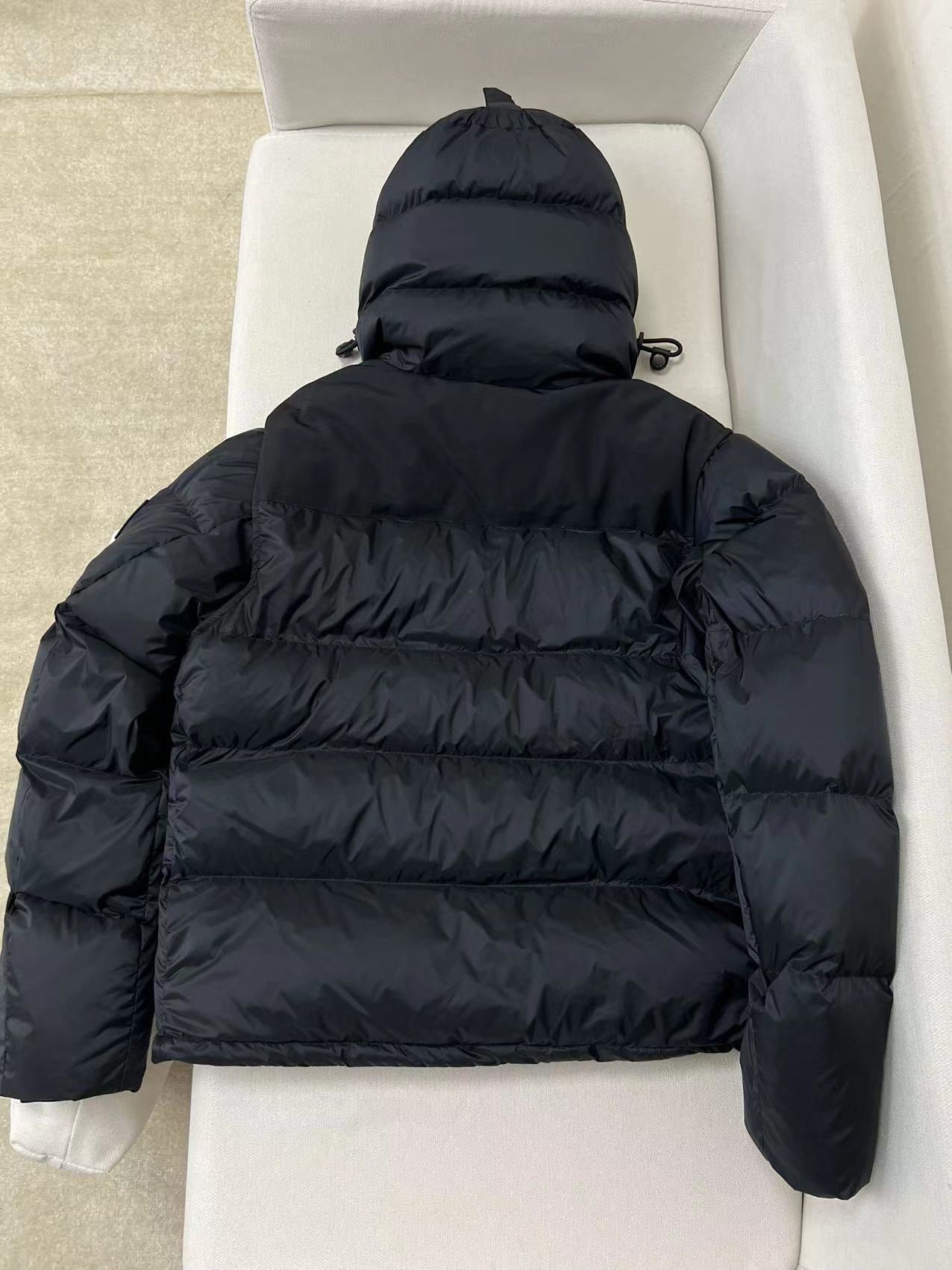 Schwarze Jacke