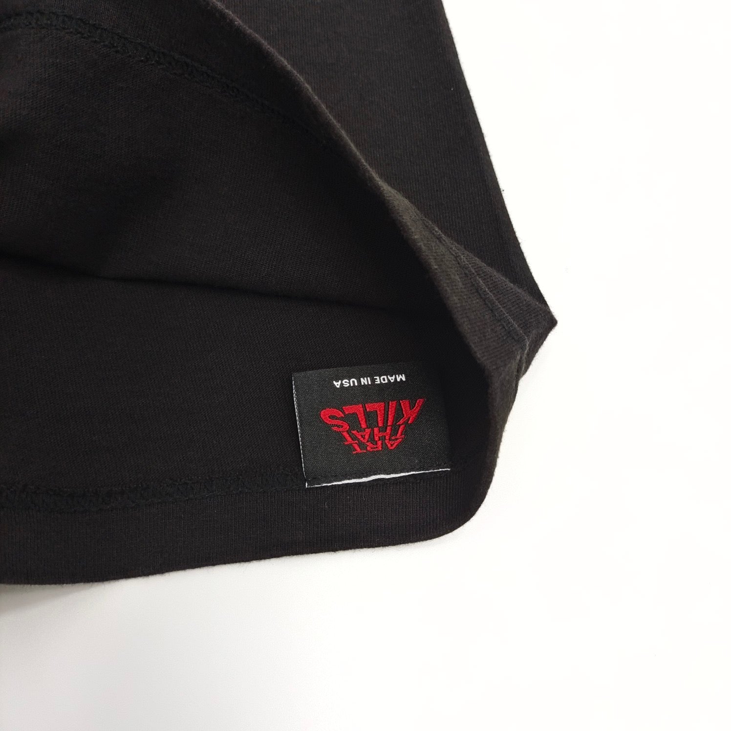 Black T-shirt - FashionHype.xyz