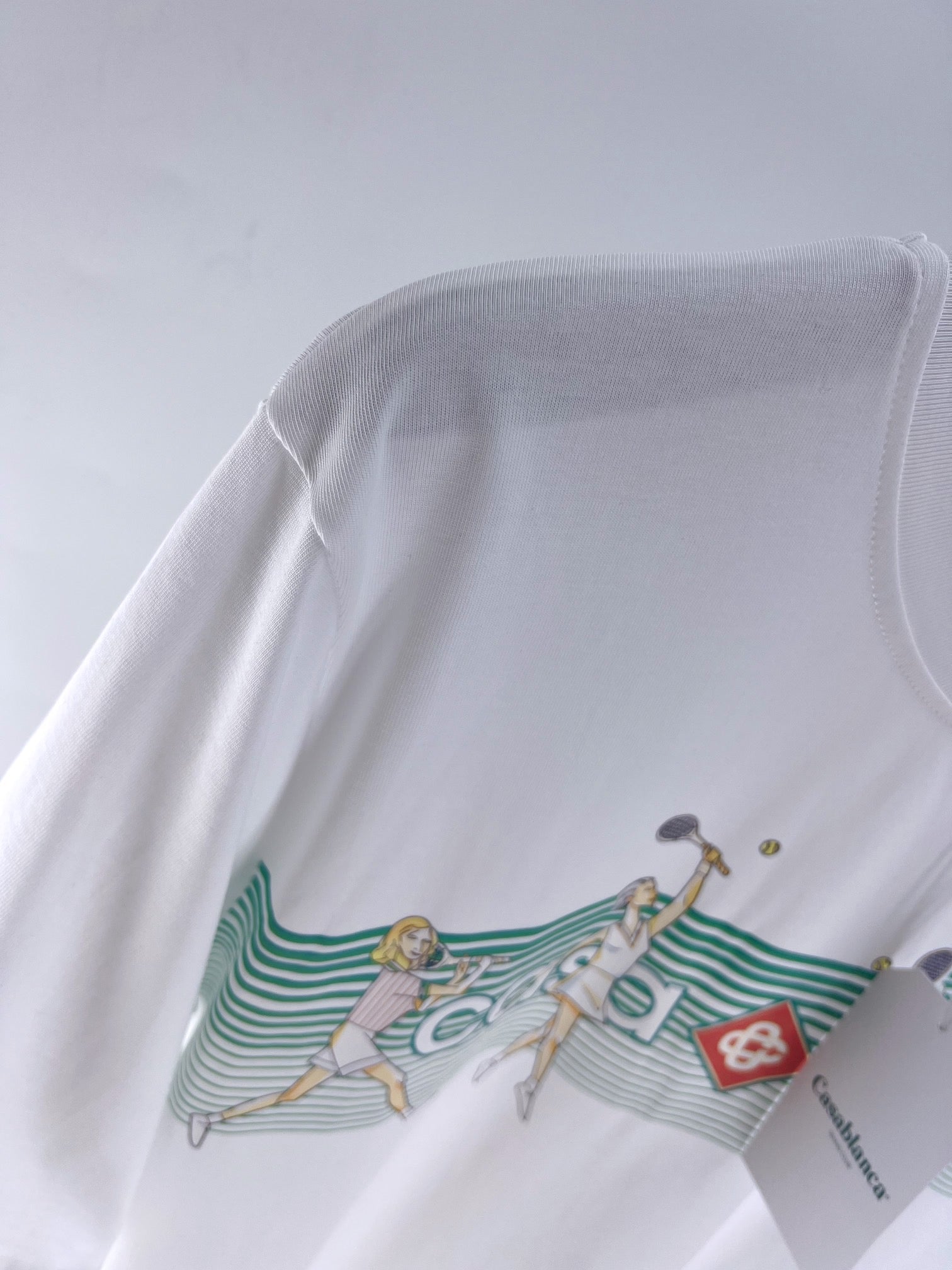 Blau-weißes T-Shirt