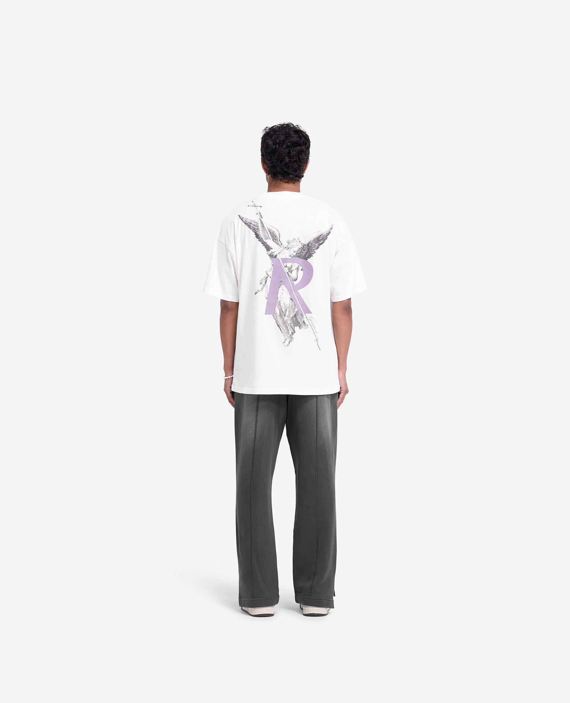 Schwarz-weißes T-Shirt