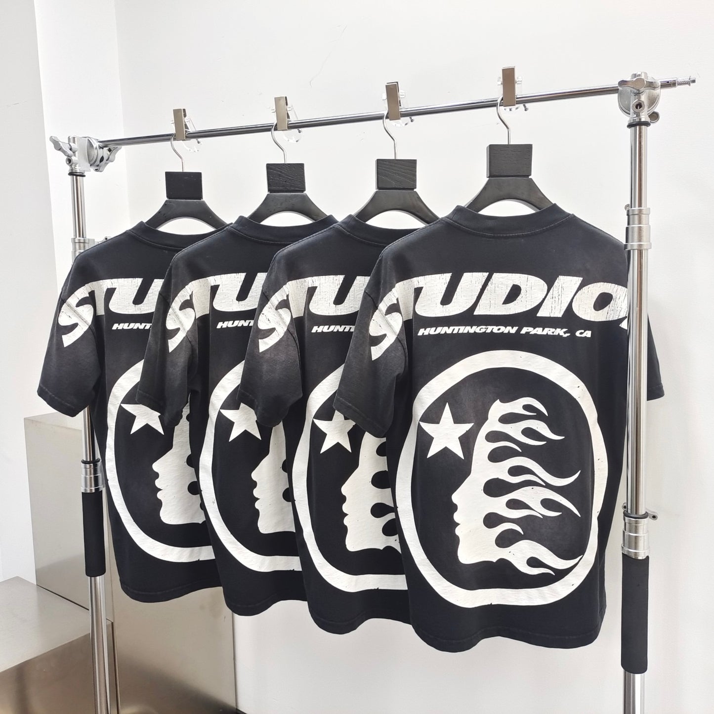 Schwarzes T-Shirt