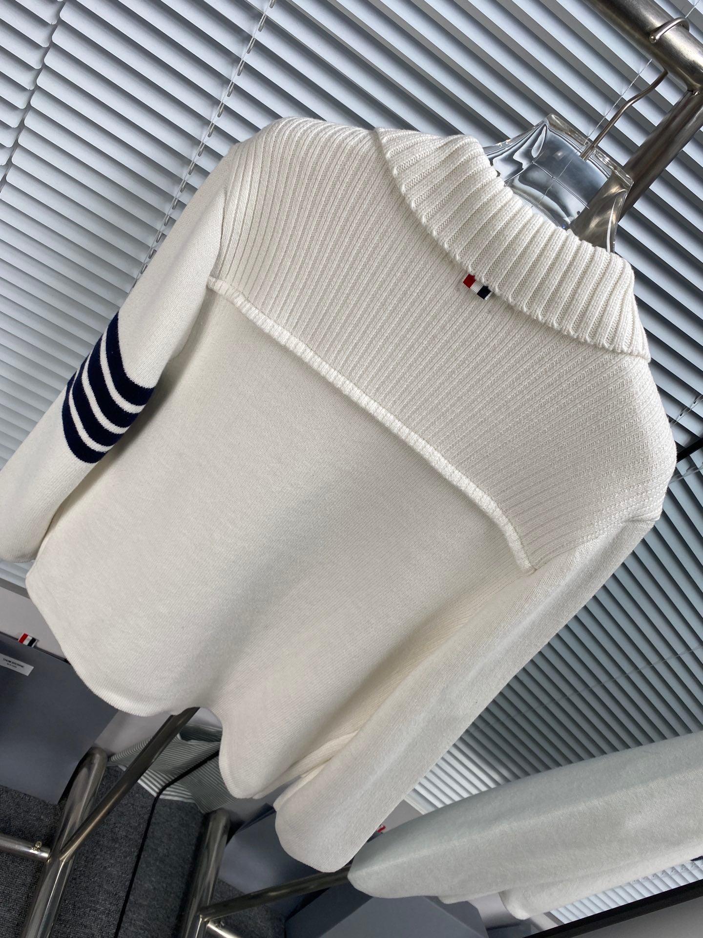 Mehrfarbige Jacke