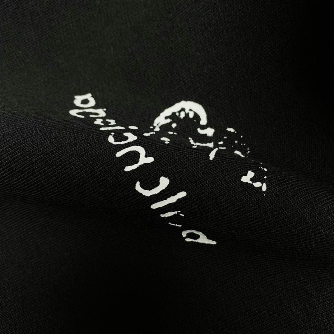 Schwarzer Hoodie