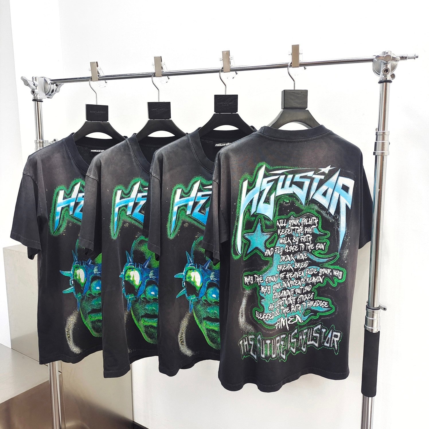 Dark black T-shirt - FashionHype.xyz