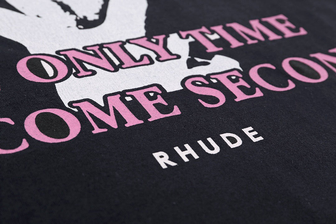 Schwarzes T-Shirt