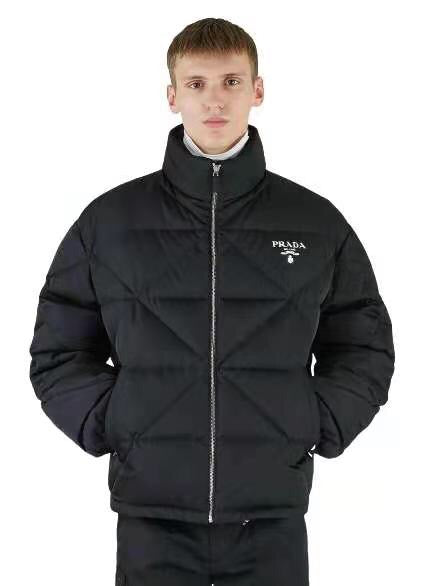 Schwarze Jacke - Größe S