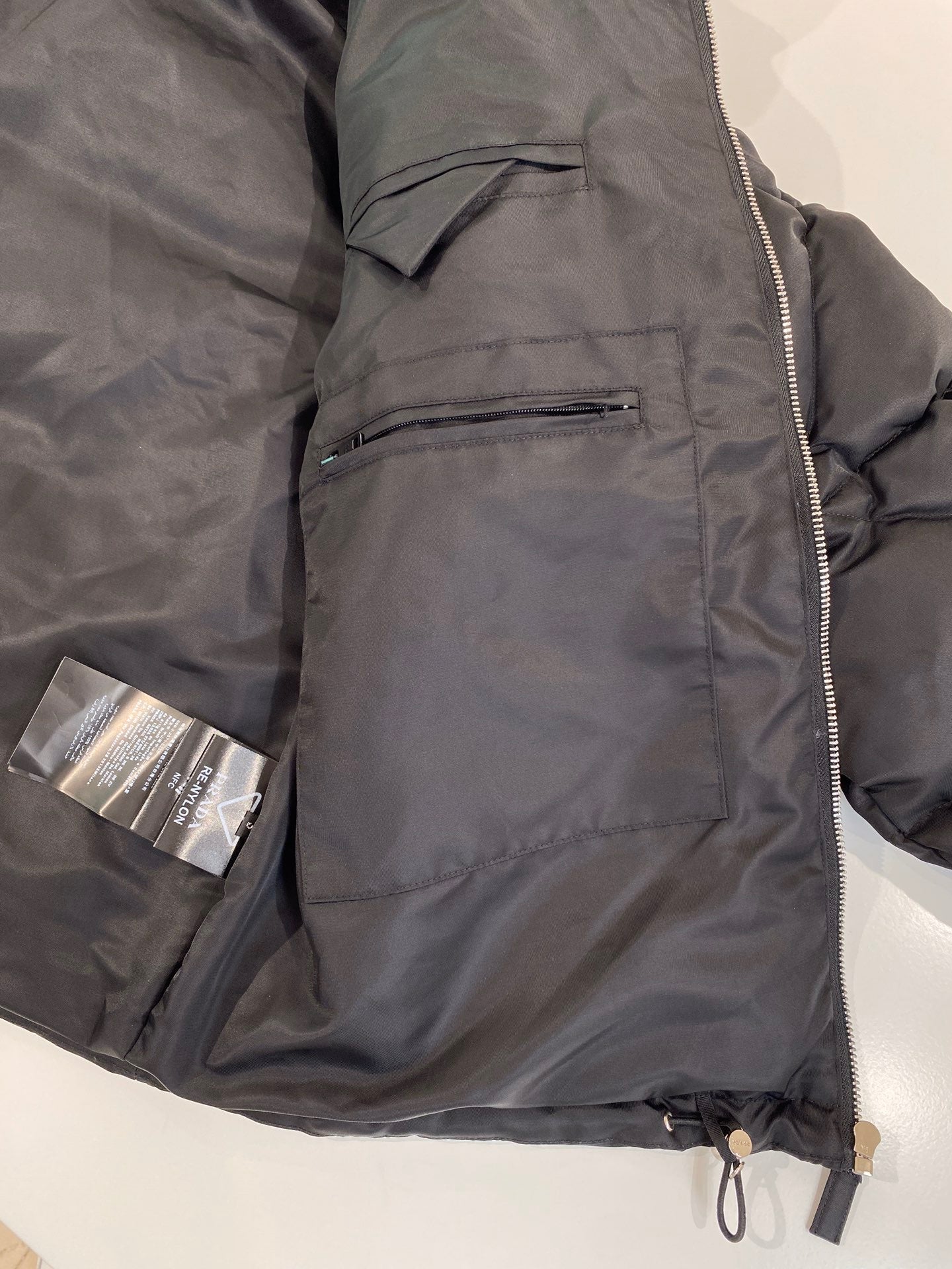Schwarze Jacke - Größe S