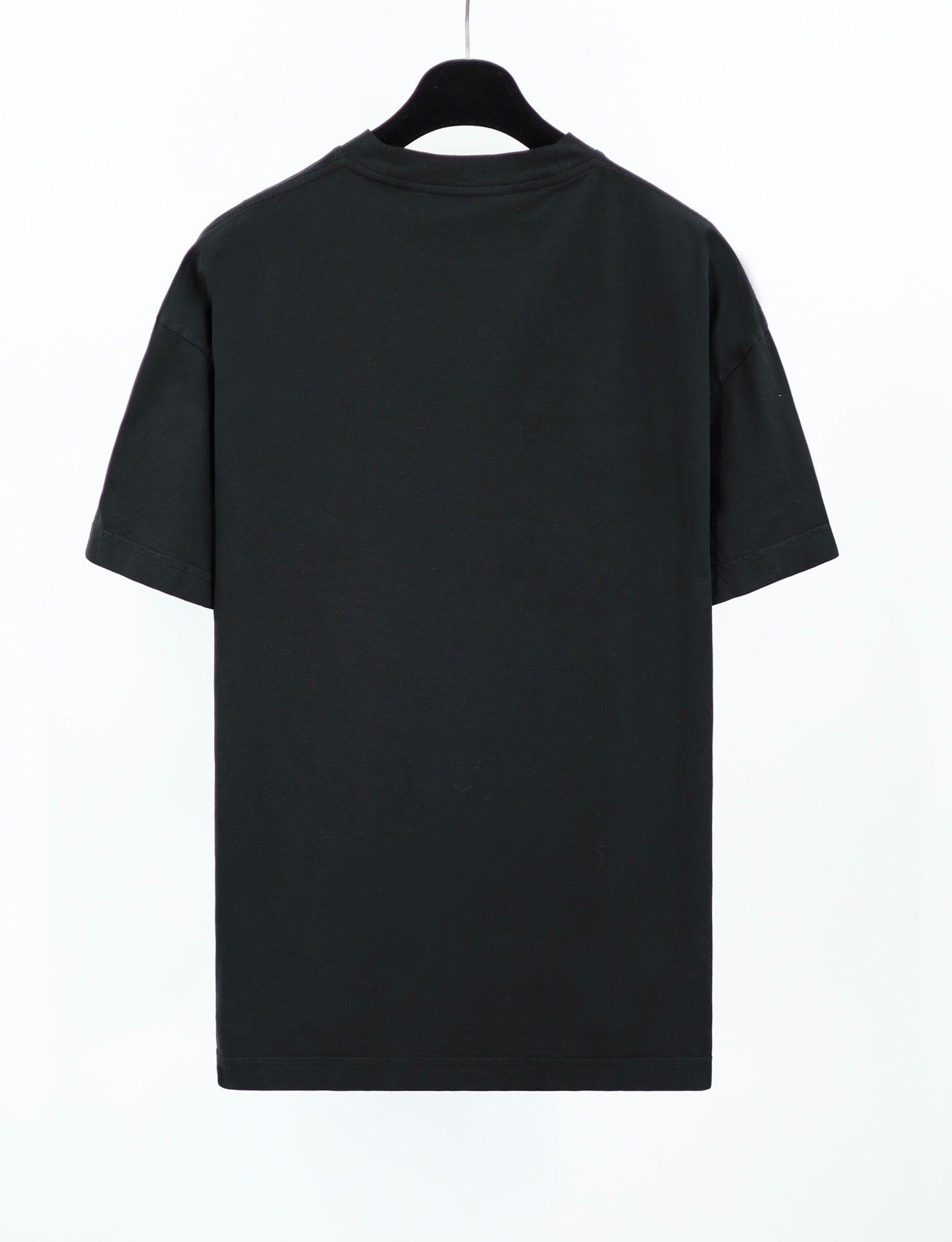 Schwarze T-Shirts