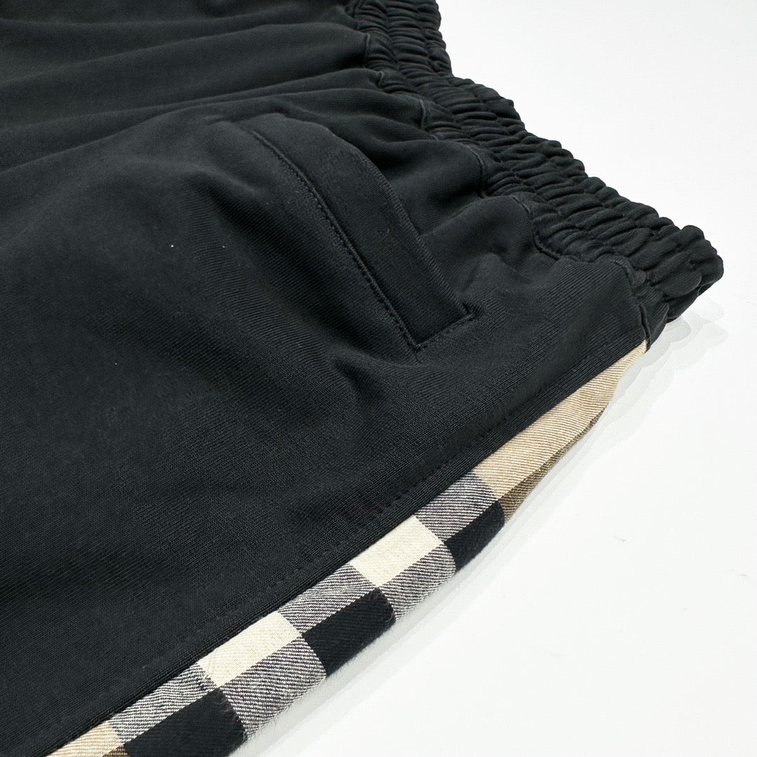 Black Shorts - Size XL - FashionHype.xyz