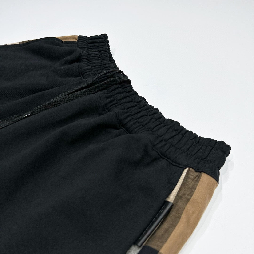 Black Shorts - Size XL - FashionHype.xyz