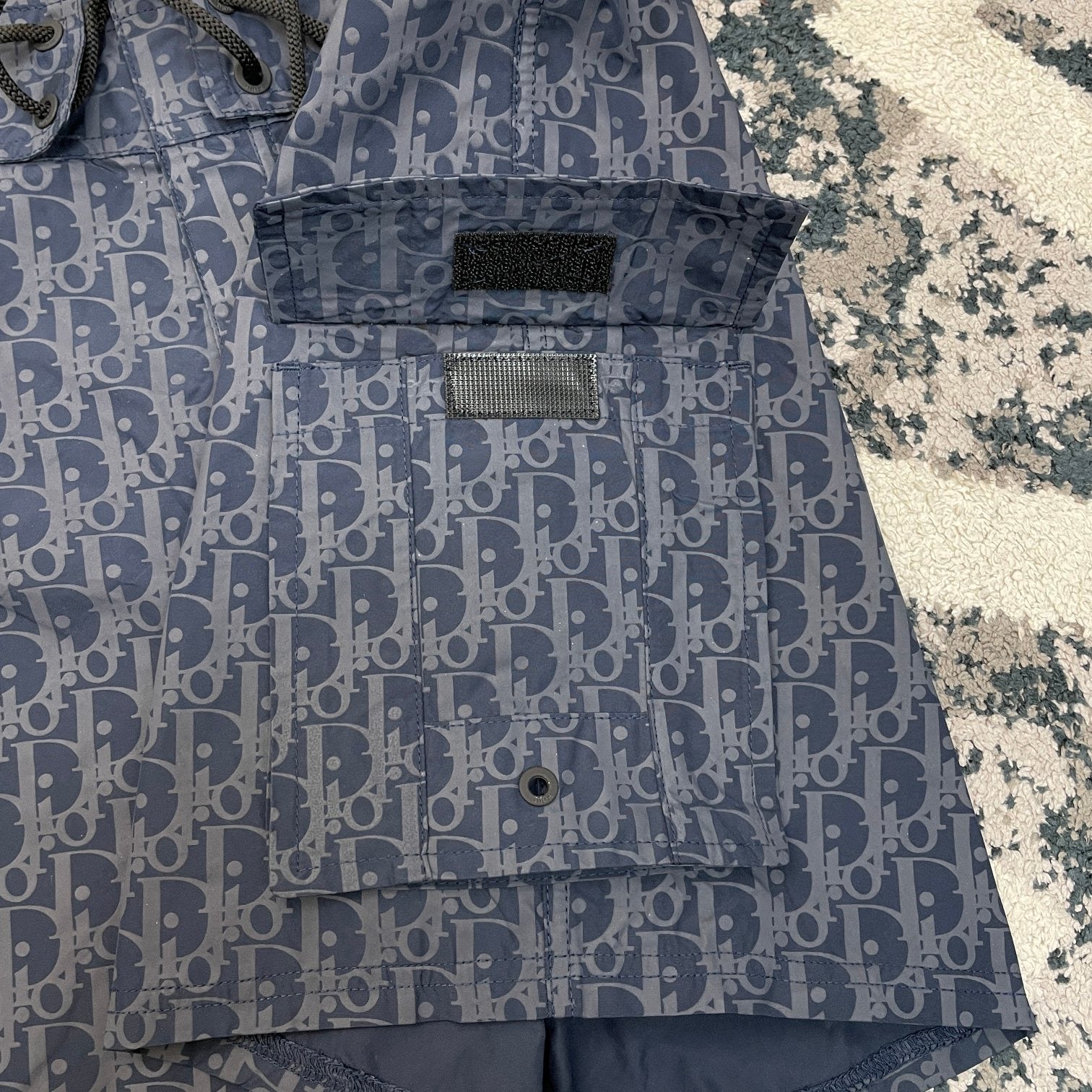 Grey Shorts - Size L - FashionHype.xyz