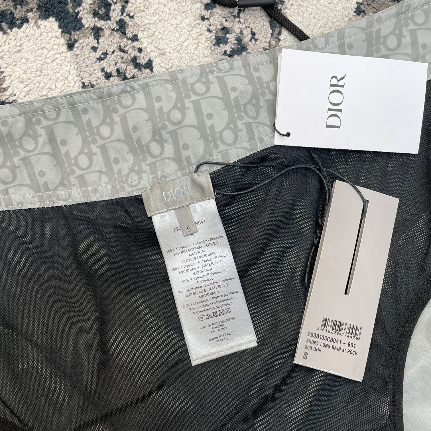 Grey Shorts - Size L - FashionHype.xyz