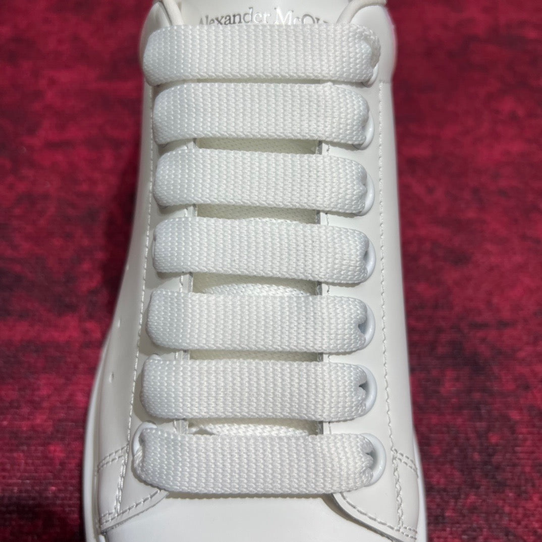 Weiße Schuhe