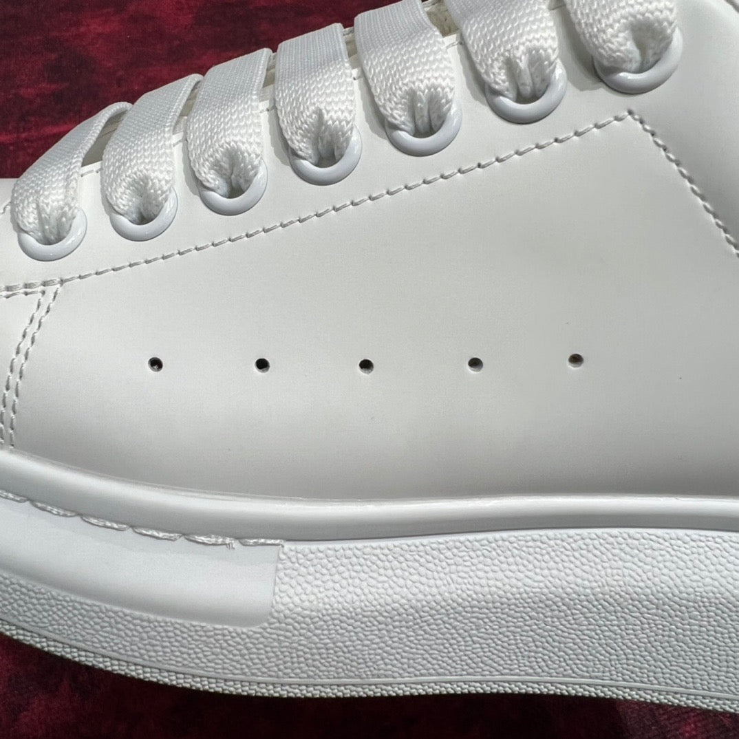 Weiße Schuhe