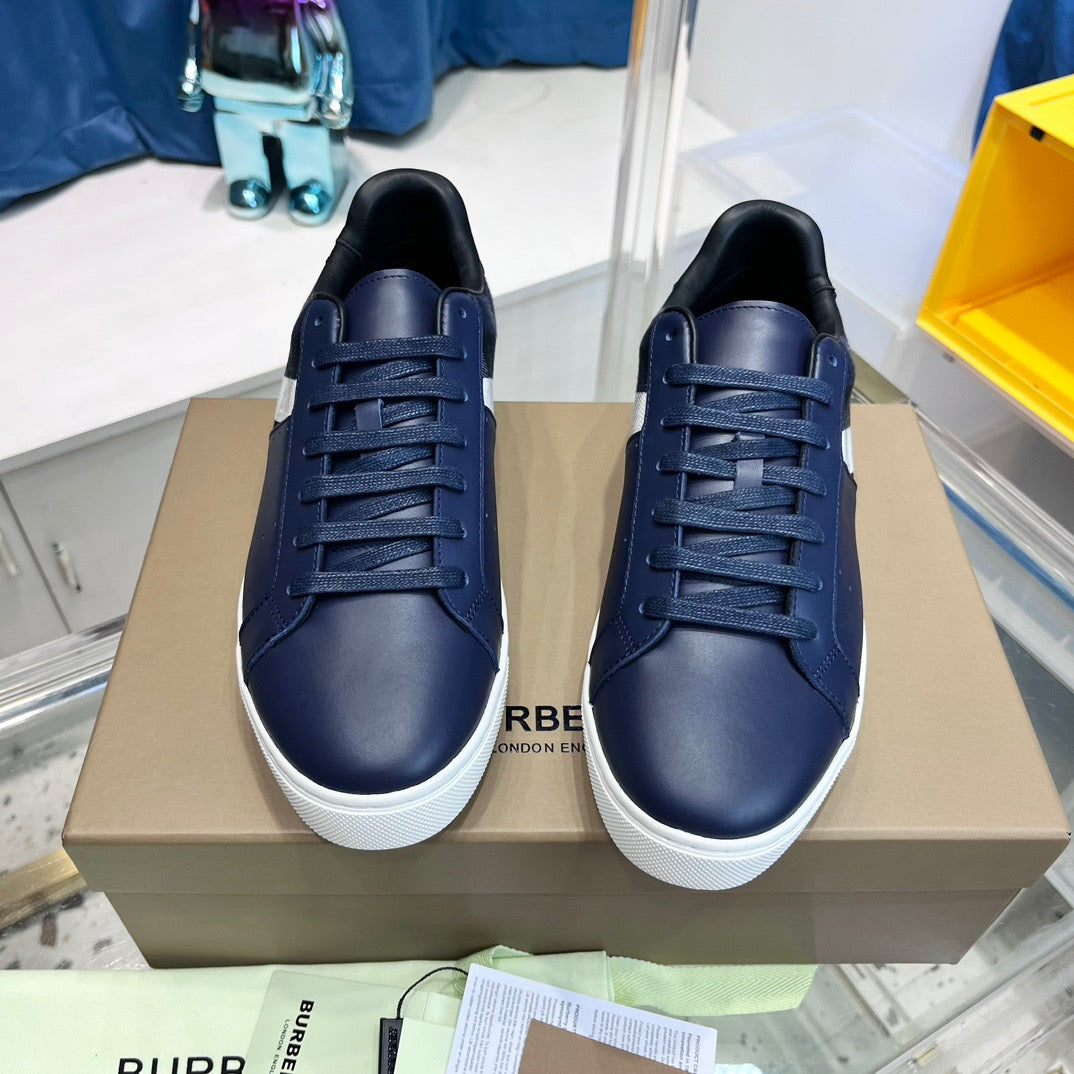 Schwarz-weiße Schuhe