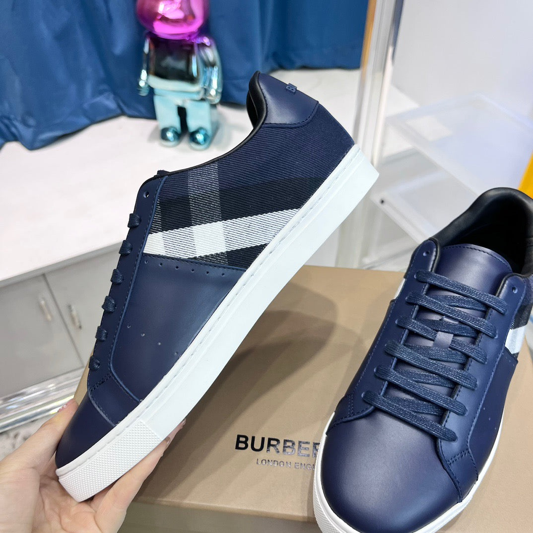 Schwarz-weiße Schuhe