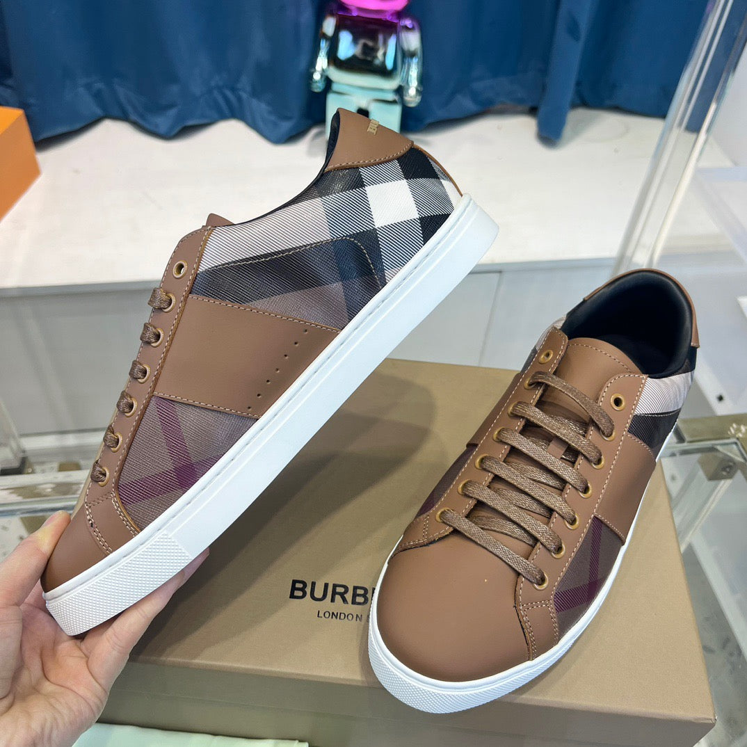 Braun grau weiß Schuhe