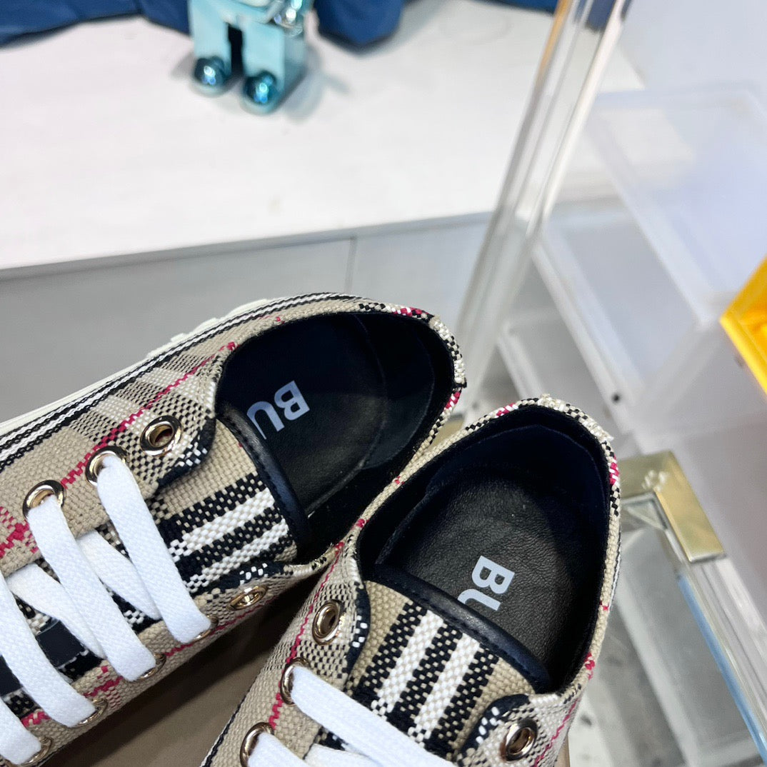 White black grey Shoes - FashionHype.xyz