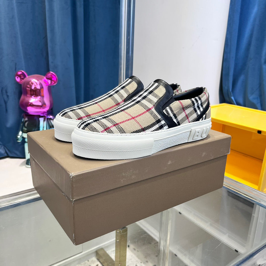 Schwarz weiß grau Schuhe