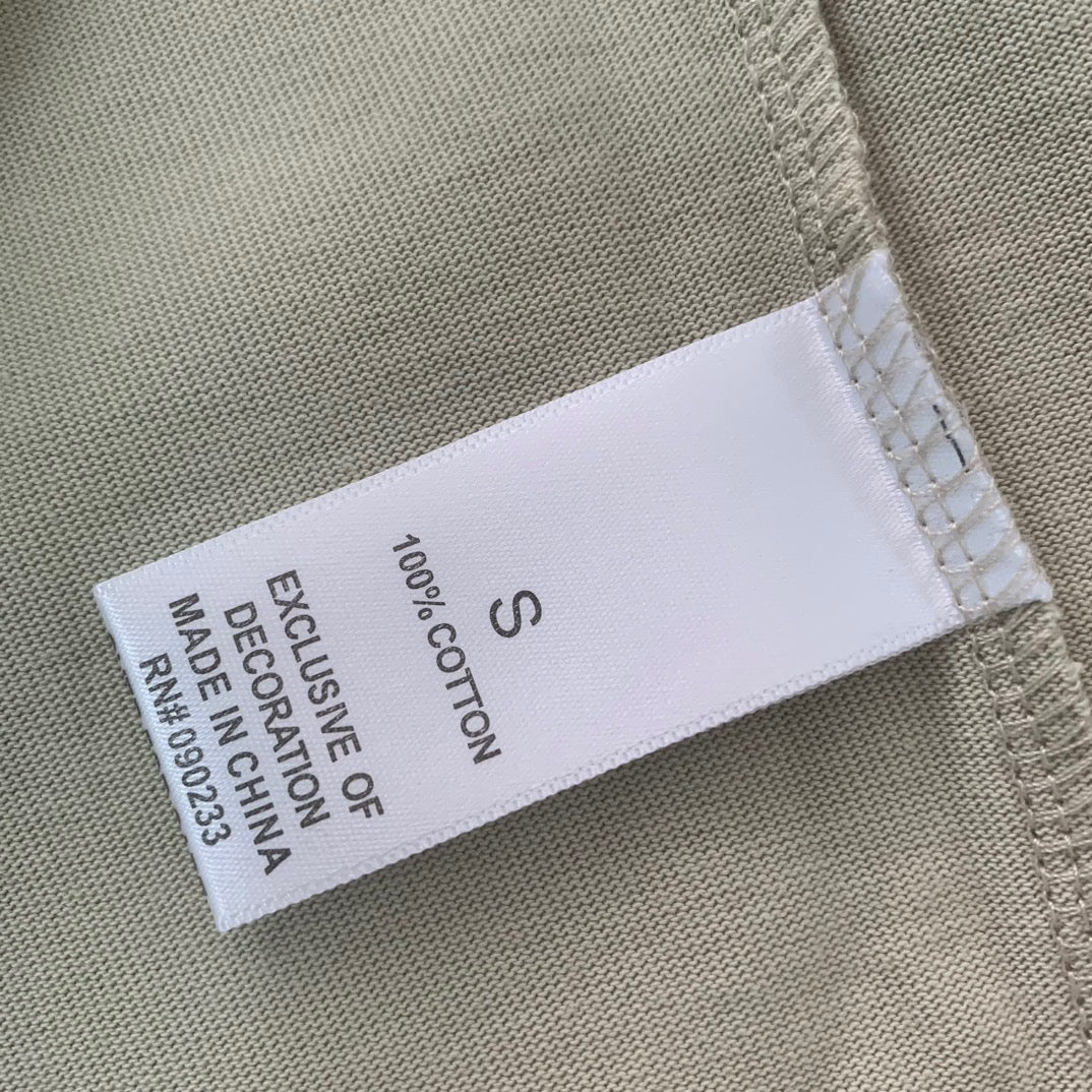 Graue T-Shirts