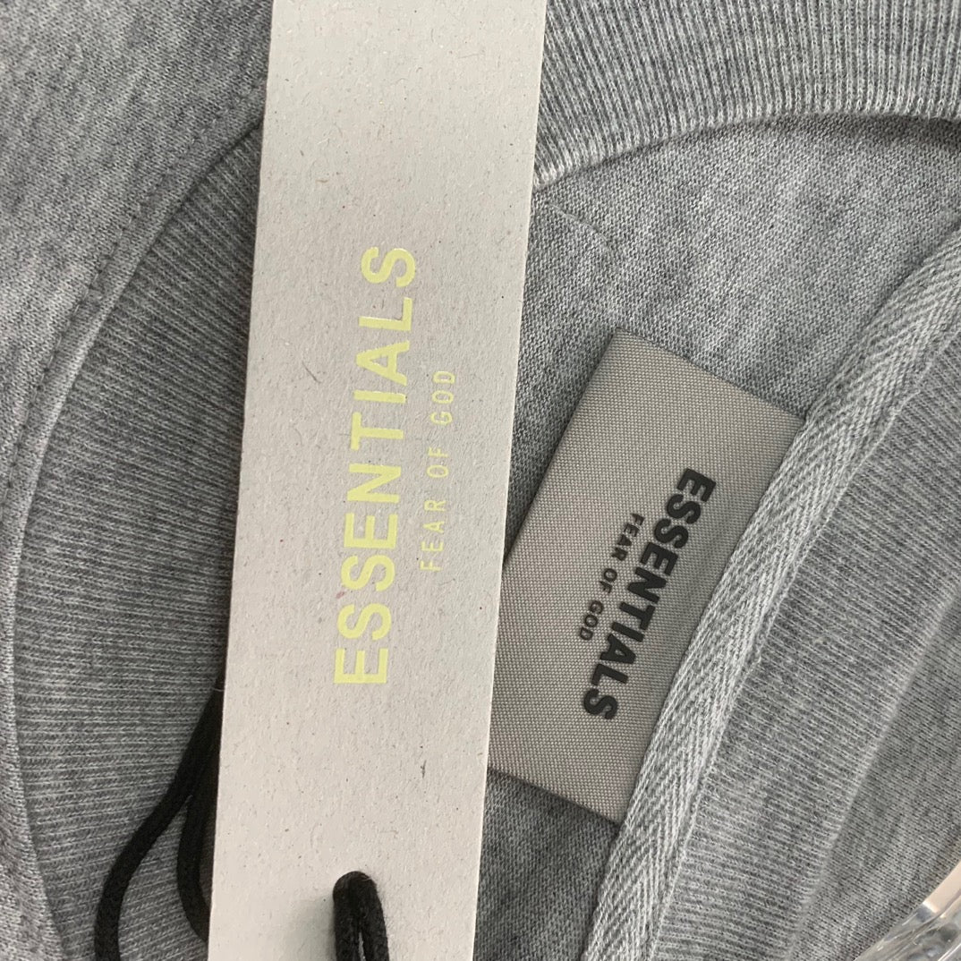 Graue T-Shirts