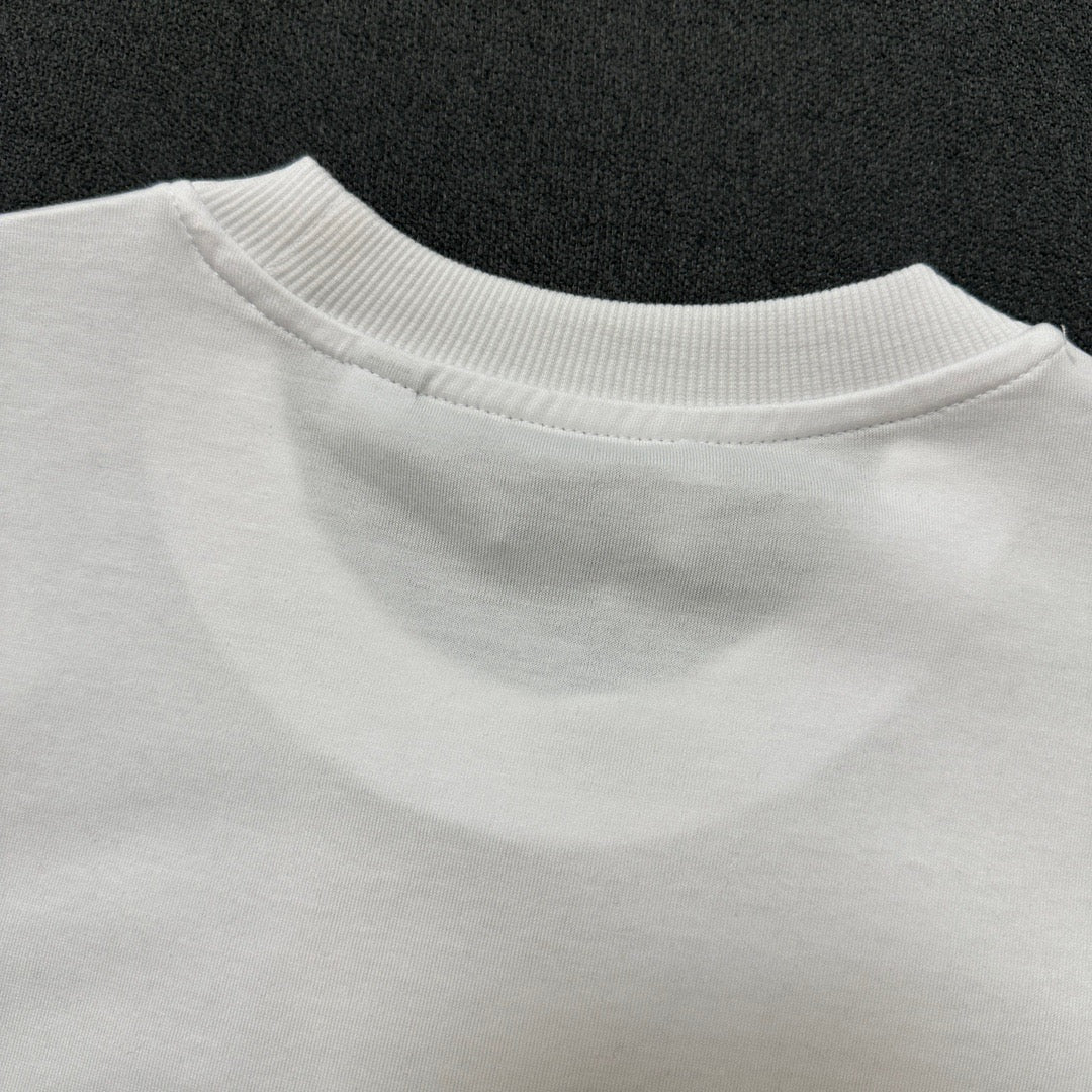 Black and White T-shirts - FashionHype.xyz
