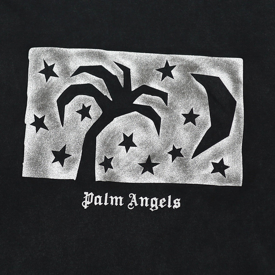 Schwarze T-Shirts