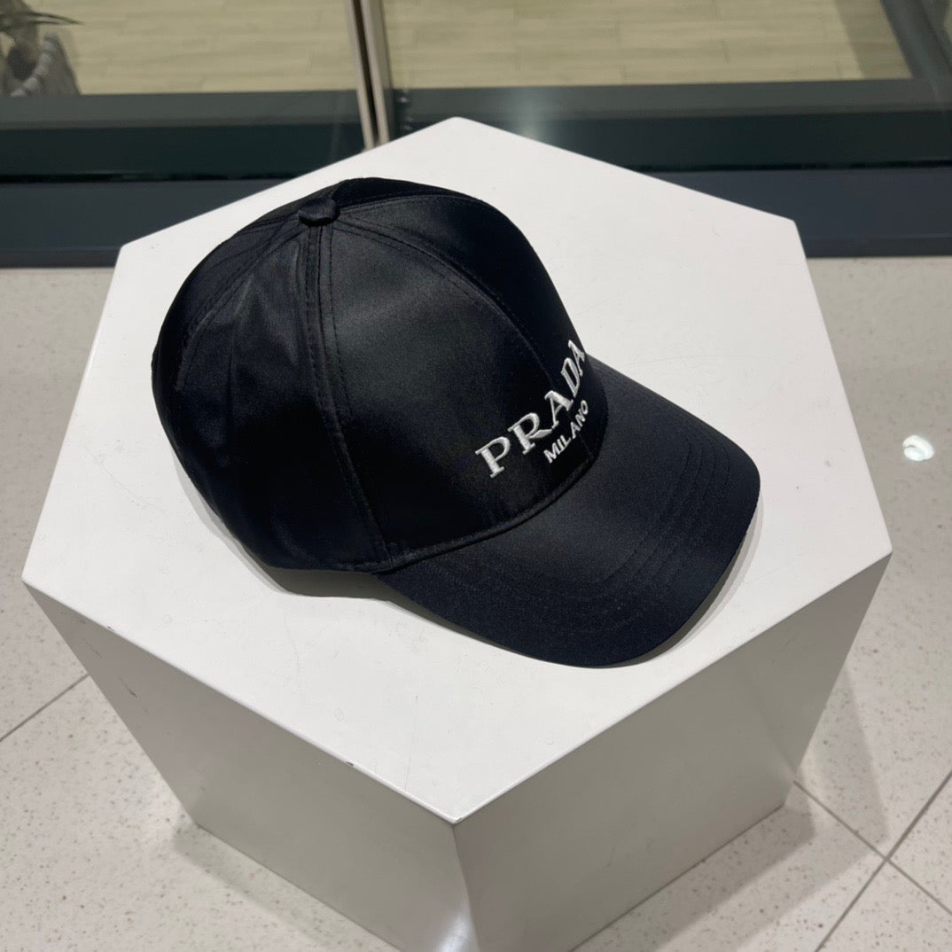 Black and White Caps - FashionHype.xyz