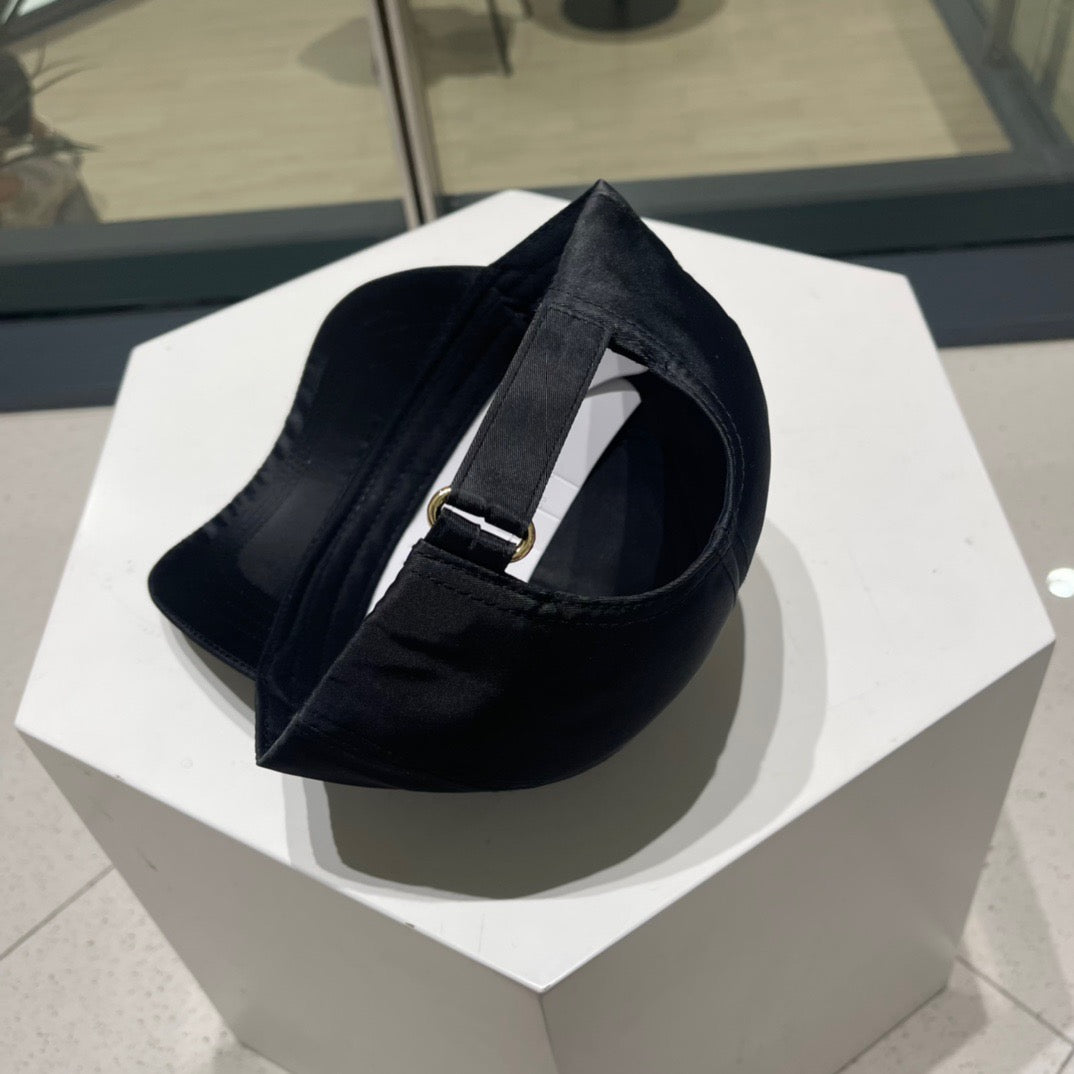 Black and White Caps - FashionHype.xyz