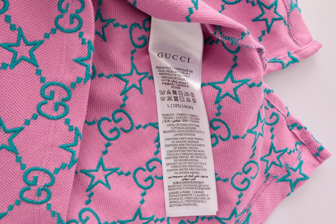 Rosa und grünes Polo
