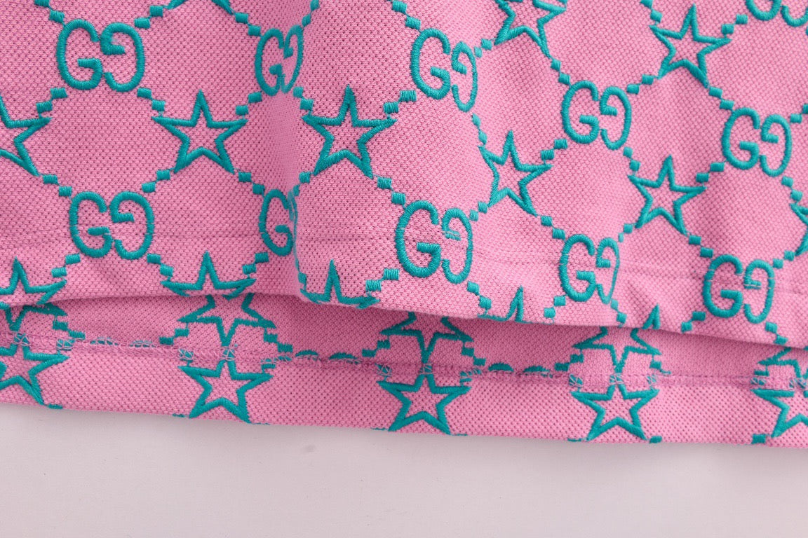 Rosa und grünes Polo