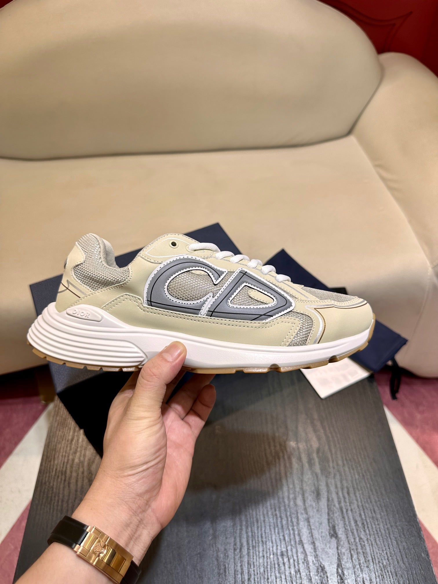 Mehrfarbige Schuhe