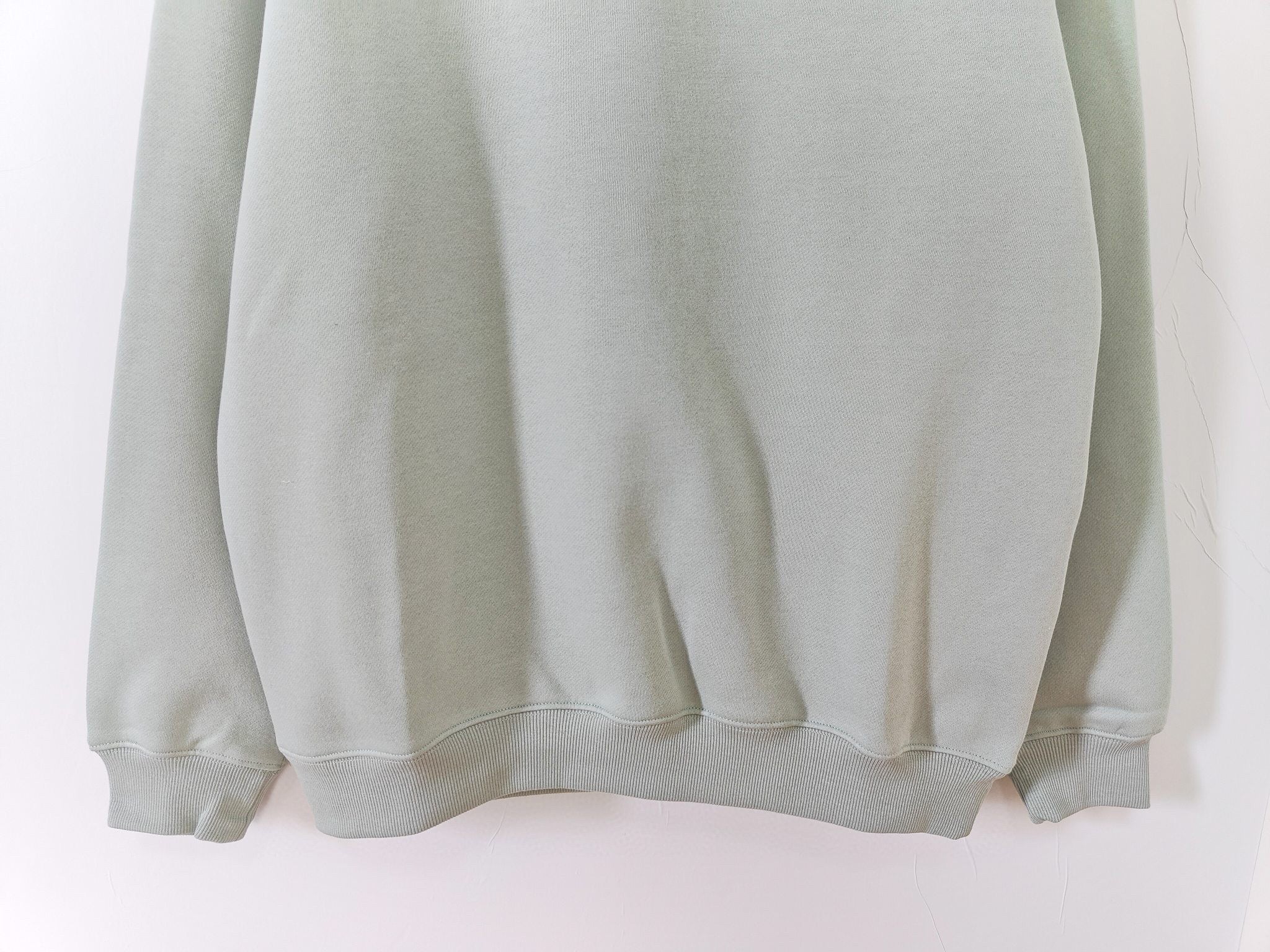 Mehrfarbiges Sweatshirt - Größe L