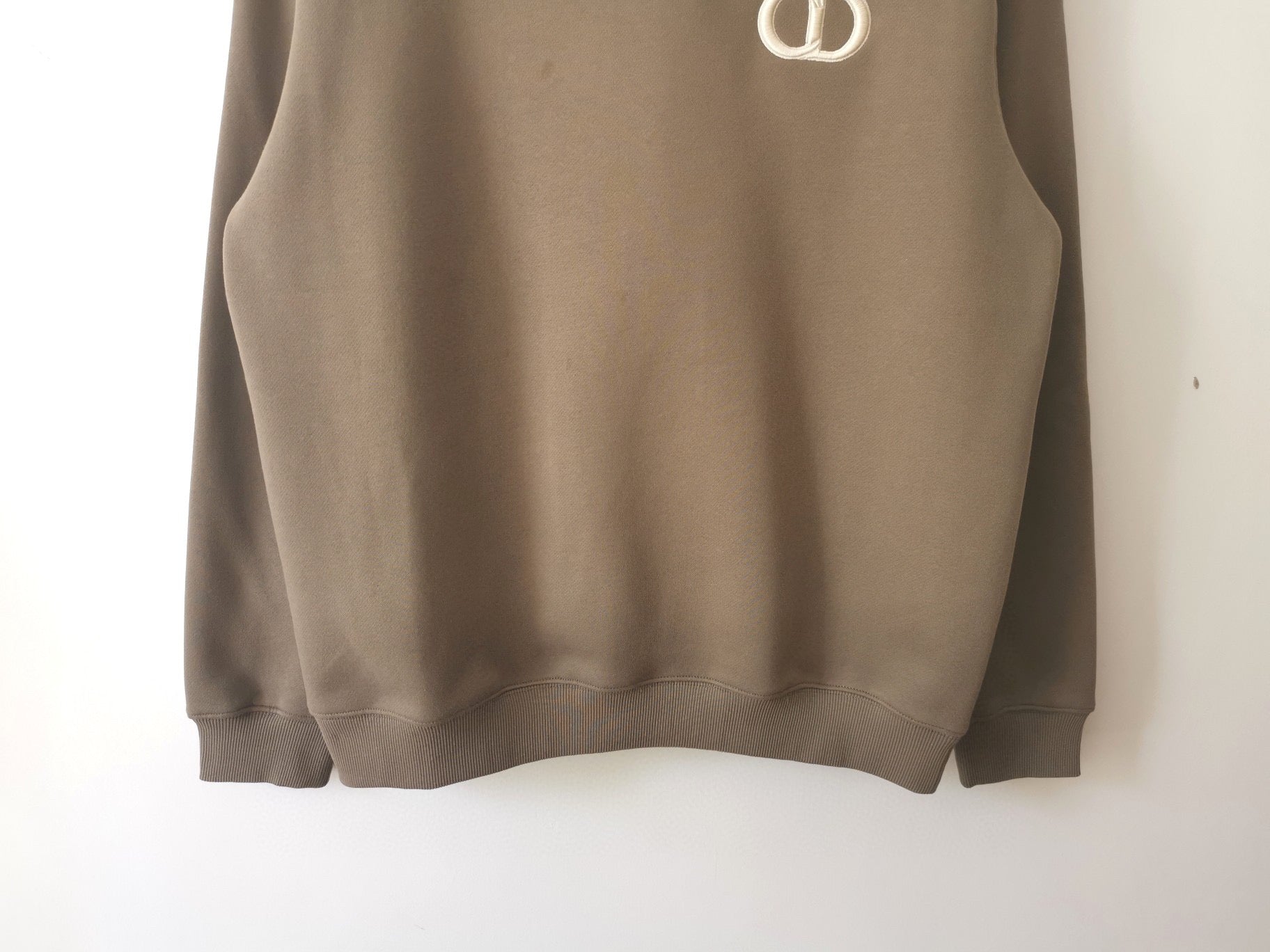 Mehrfarbiges Sweatshirt - Größe L