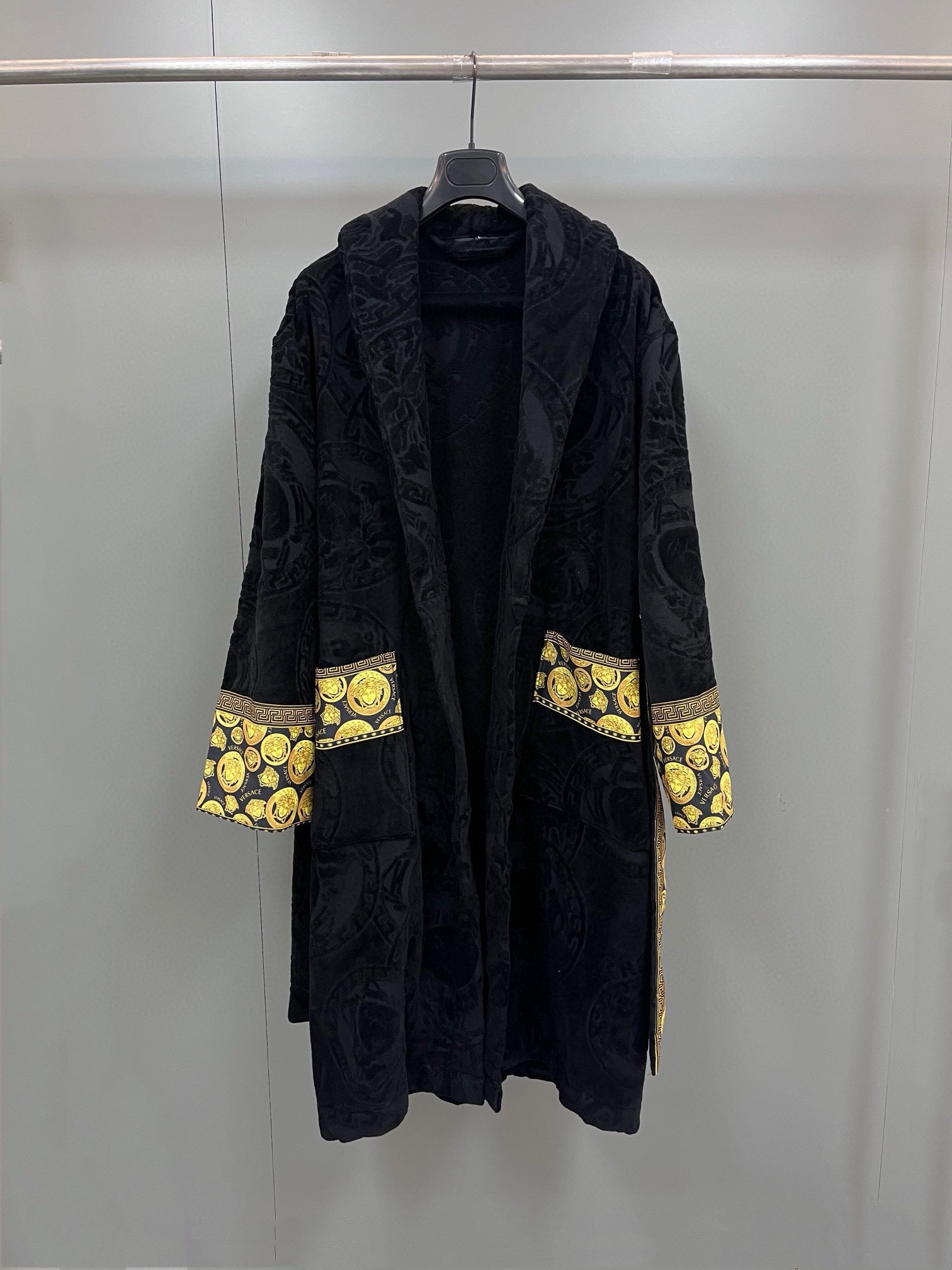 Black Bathrobe - FashionHype.xyz