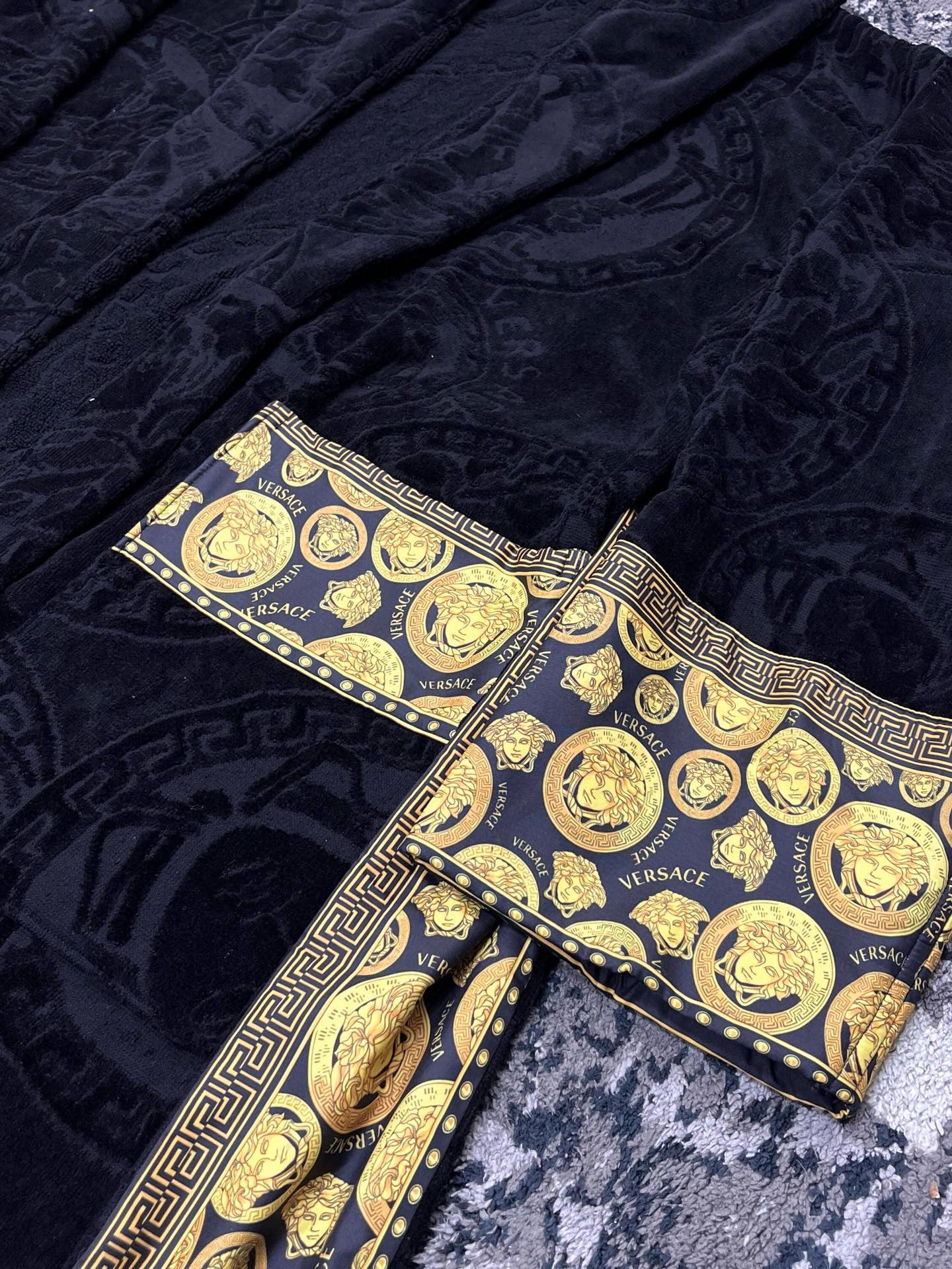 Black Bathrobe - FashionHype.xyz