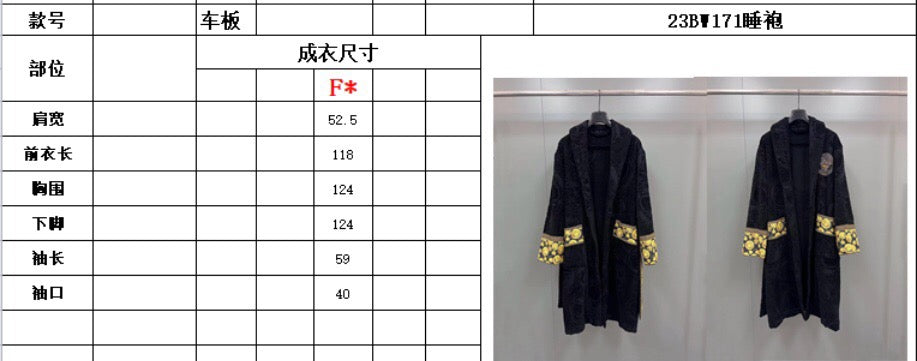 Black Bathrobe - FashionHype.xyz