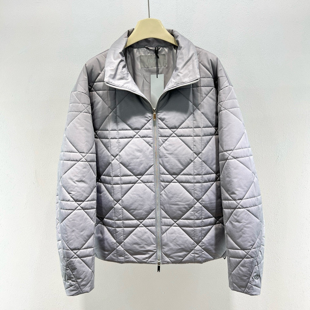 Silbergraue Jacke