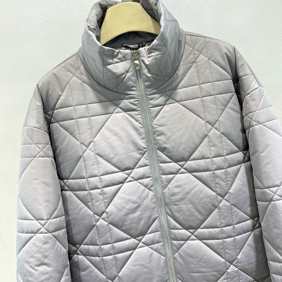 Silbergraue Jacke